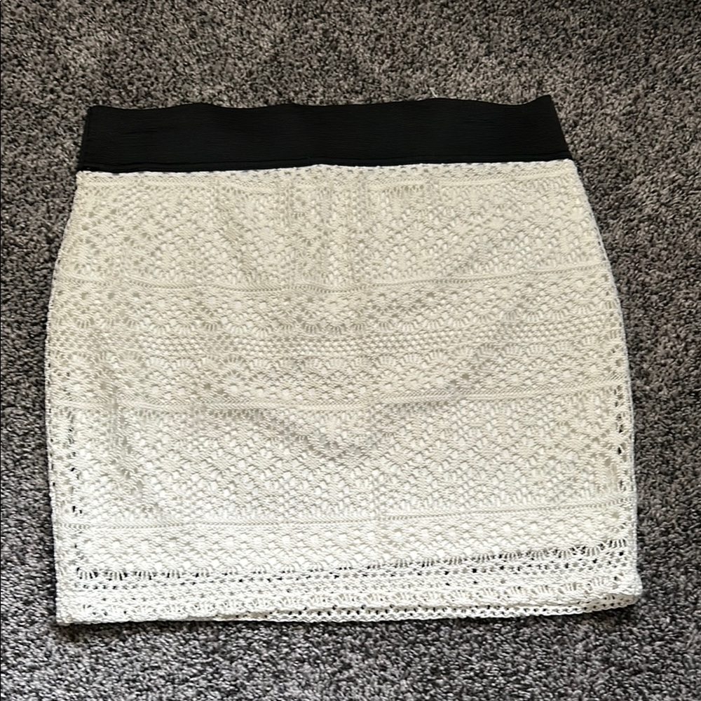 Elegant Black and White Lace Skirt